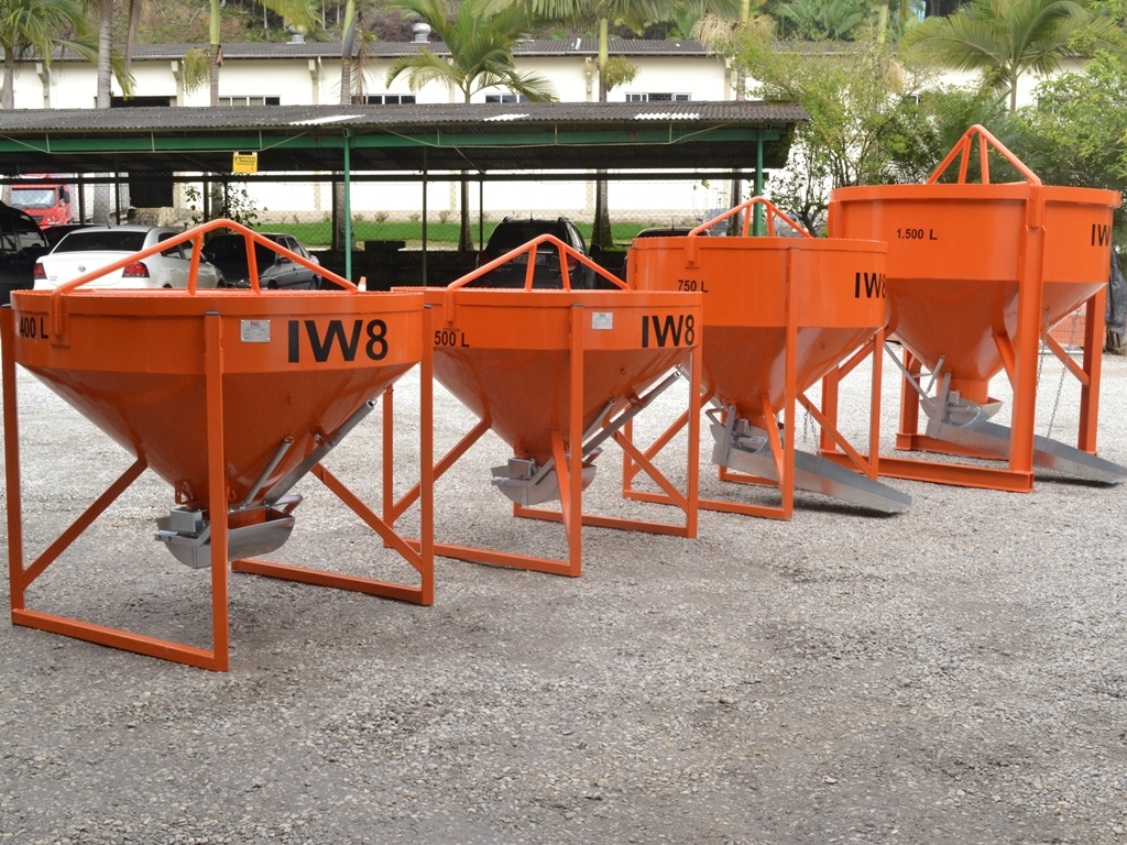 Foto - Balde para Carregar Concreto na Grua
