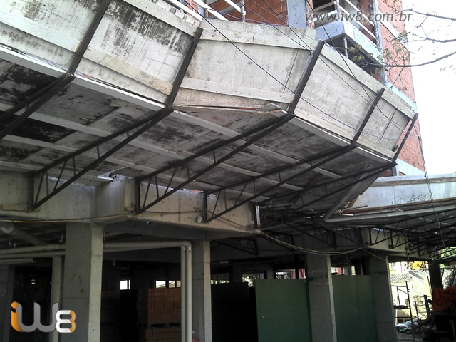 Foto - Bandeja Principal para Construção Civil