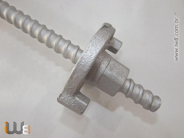 Foto - Barra de Ancoragem e Porca 5/8