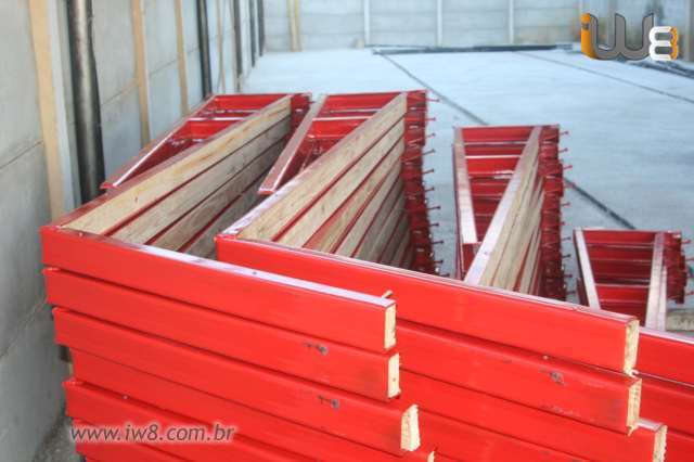 Foto - Foto: Equipamentos para construção civil IW8