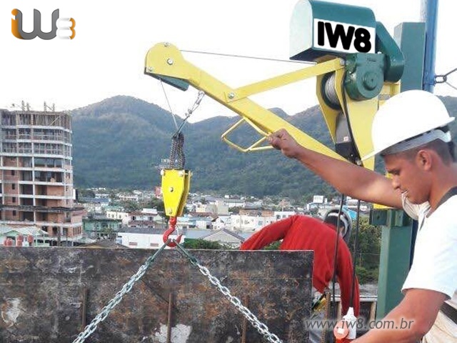 Foto - Guincho de Carga para Construção Civil