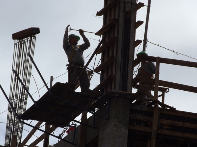 Foto - Projeto Arte no Canteiro de obras da MRF Engenharia em MS