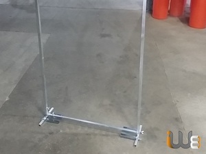 Foto - Gabarito Ajustável de Alvenaria