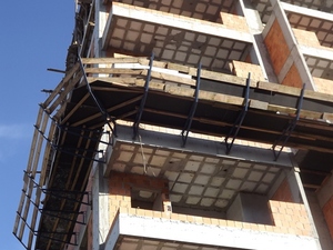 Foto - Aparalixo de Obras