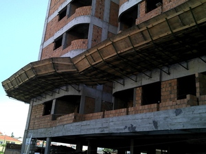 Foto - Bandeja de Construção