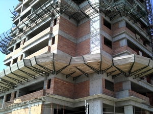 Foto - Bandeja de Prote&ccedil;&atilde;o para Obras