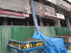 Foto - Duto para Entulhos