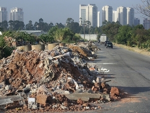 Foto - Foto: Equipamentos para construção civil IW8