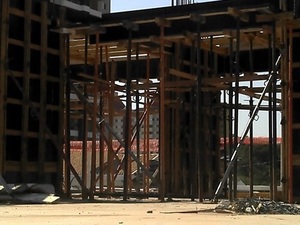 Foto - Escora Articulada de Pilar