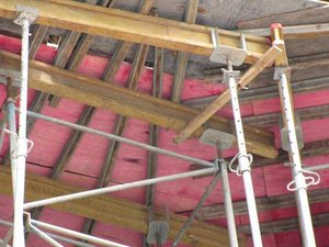 Foto - Escoras Metálicas SC