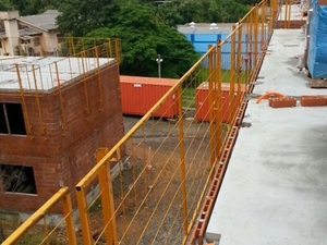 Foto - Guarda Corpo de Construção Civil