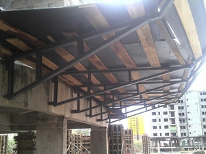 Foto - Plataforma de Proteção para Obras