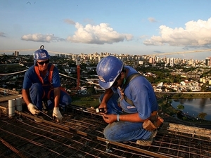 Foto - Sinduscon e Seconci Maring&aacute; - NR18