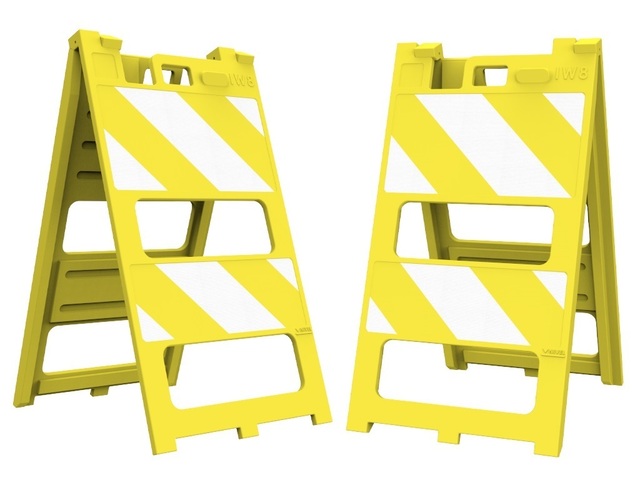 Cavalete Dupla Face Amarelo Vazado Cet