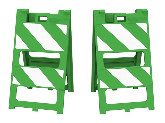 Cavaletes de Sinalização Vazado Parede Dupla