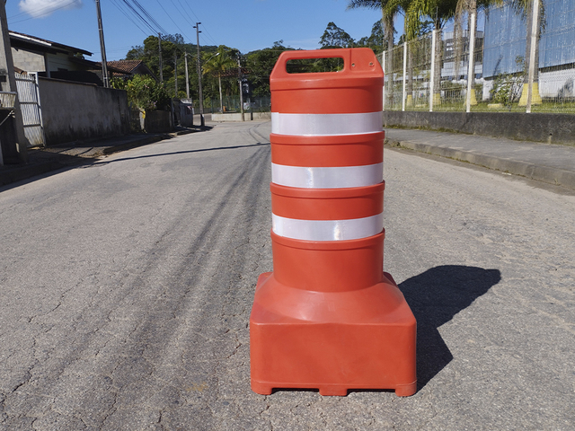 Cone Barril Sinalizador de Tráfego Cilindro